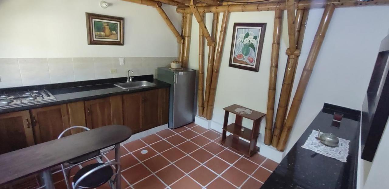 Casa Frasser Honda  Bagian luar foto